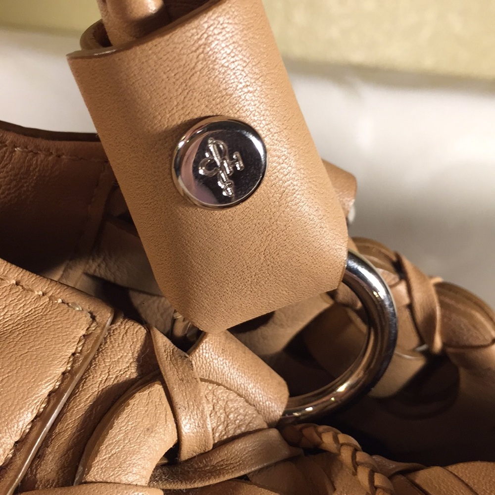 Handbag - Picture 3 of 6